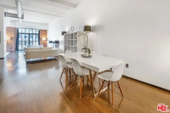 1645 N Vine Street 905, Los Angeles, California 90028