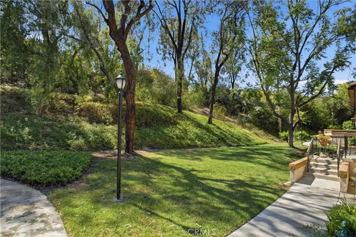 24 Rock Cliff Place, Pomona, California 91766