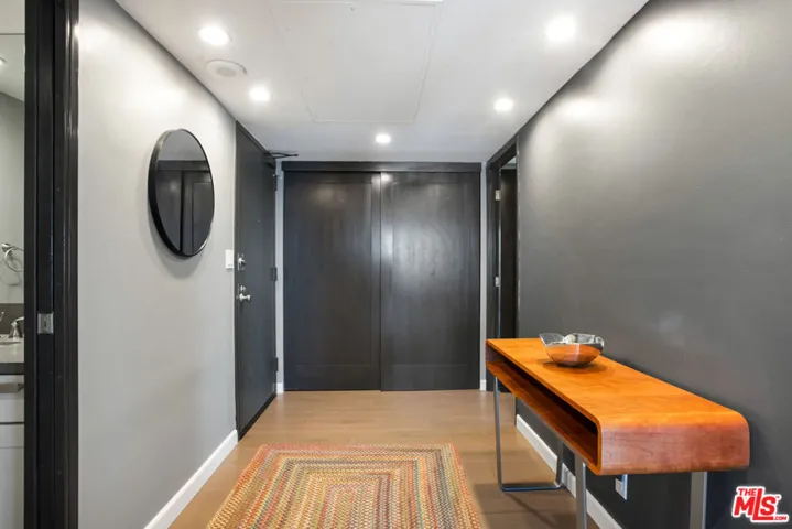 800 W 1st Street 2008, Los Angeles, California 90012