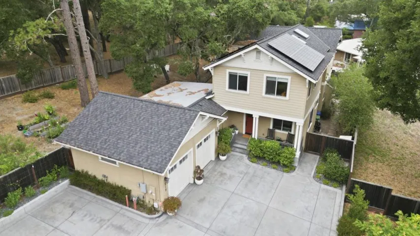 512 Lockewood Lane, Scotts Valley, California 95066