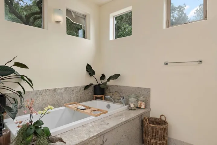 512 Lockewood Lane, Scotts Valley, California 95066