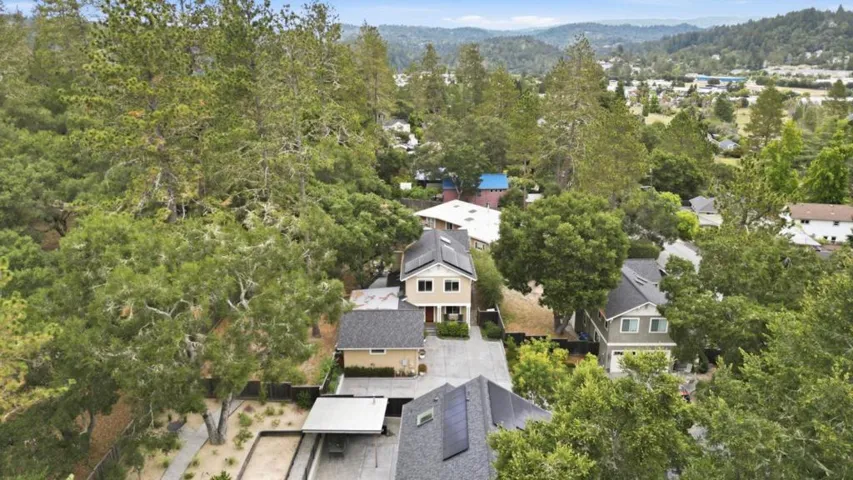 512 Lockewood Lane, Scotts Valley, California 95066