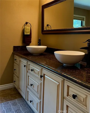 Upstairs Hall bath