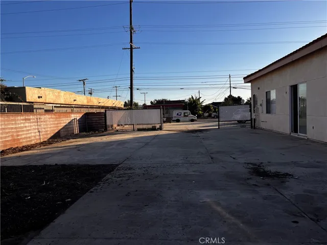 11237 Lower Azusa, El Monte, California 91731