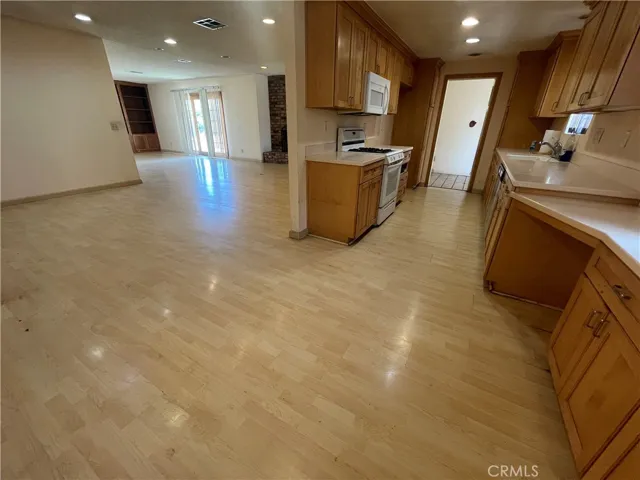 1309 W Ralston, Ontario, California 91762