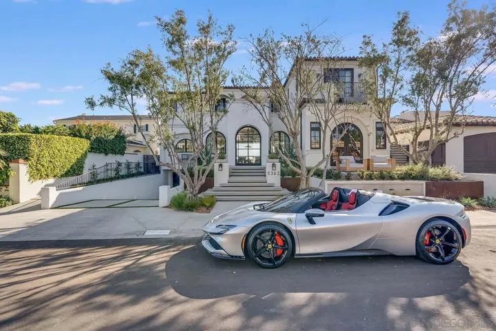 5342 Chelsea, La Jolla, California 92037