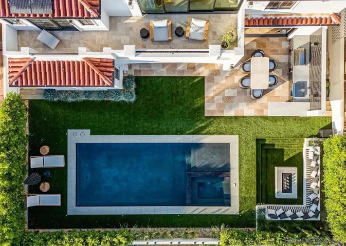5342 Chelsea, La Jolla, California 92037