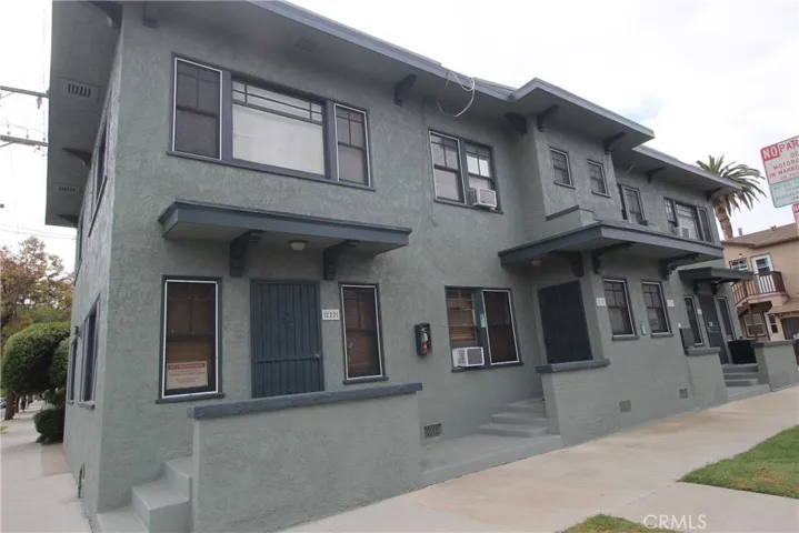216 Esperanza, Long Beach, California 90802