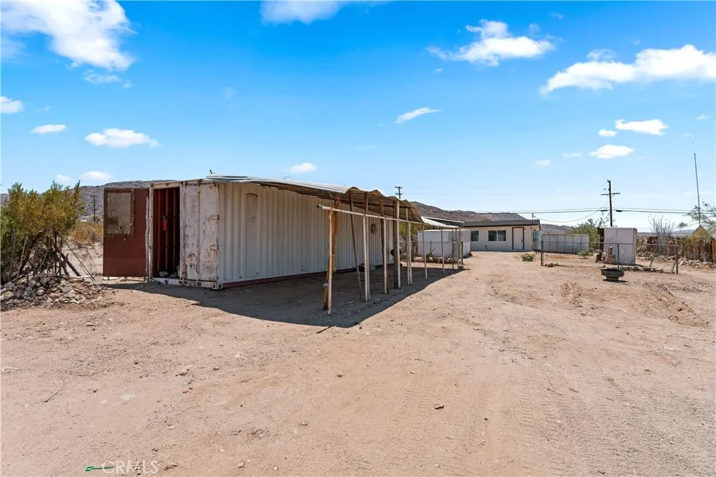 7379 Utah, 29 Palms, California 92277 — photo 5