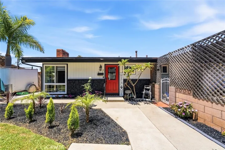 1013 N Lyman, Covina, California 91724