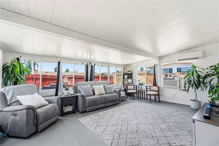 1013 N Lyman, Covina, California 91724