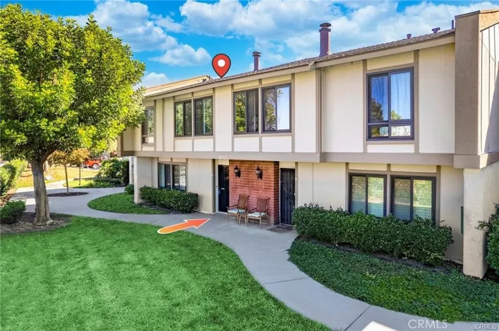 2932 N Cottonwood Street 9, Orange, California 92865