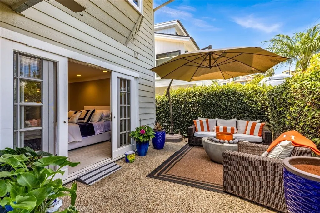 Private patio off of master bedroom