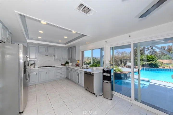 6415 E Stonebridge, Anaheim Hills, California 92807