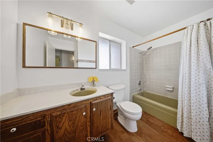 43944 Halcom, Lancaster, California 93536