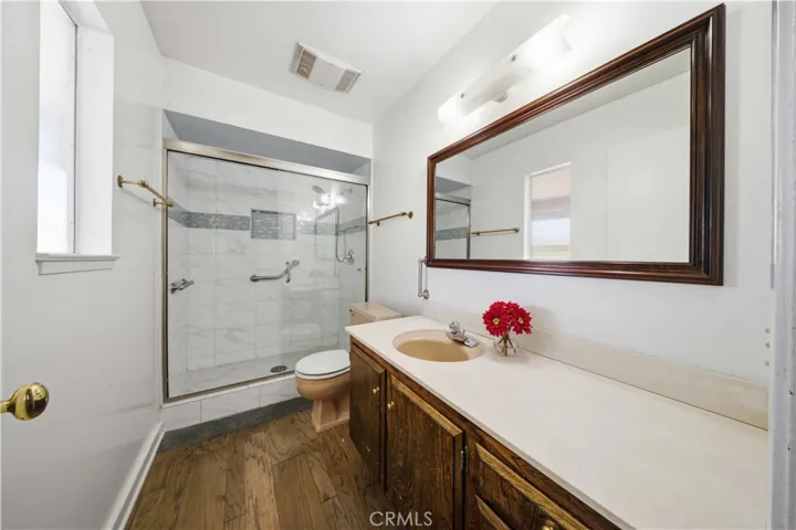 43944 Halcom, Lancaster, California 93536