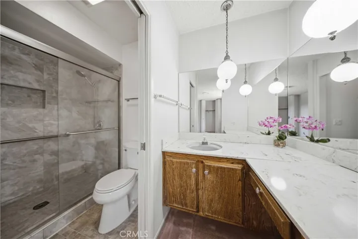 43944 Halcom, Lancaster, California 93536