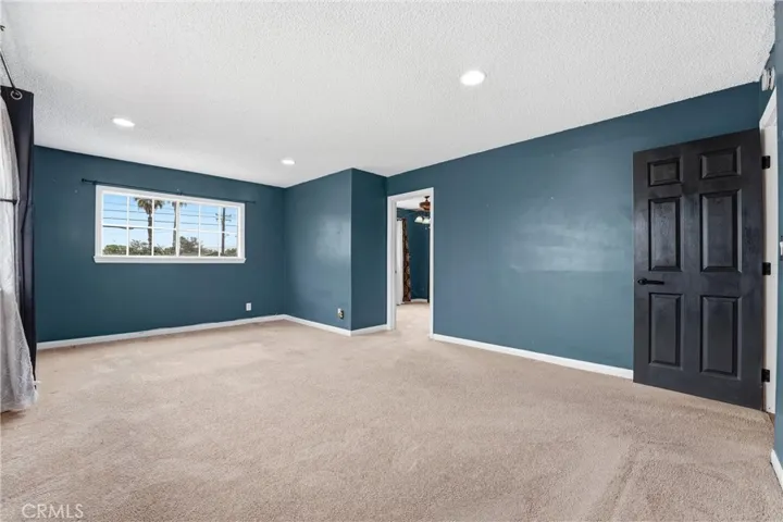Additional angle of spacious and lit up bonus room