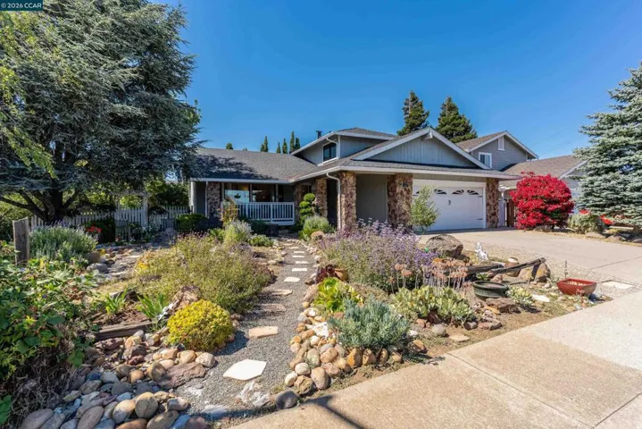 423 Duperu Dr, Crockett, California 94525-1573