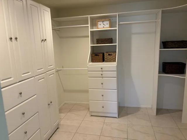 Walk in Closet