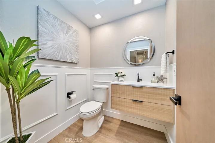 10392 Shadyridge, North Tustin, California 92705