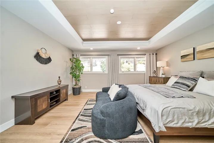 10392 Shadyridge, North Tustin, California 92705