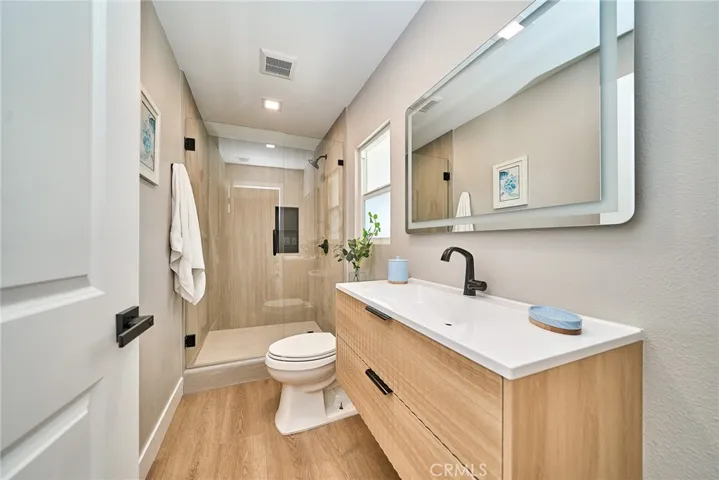 10392 Shadyridge, North Tustin, California 92705