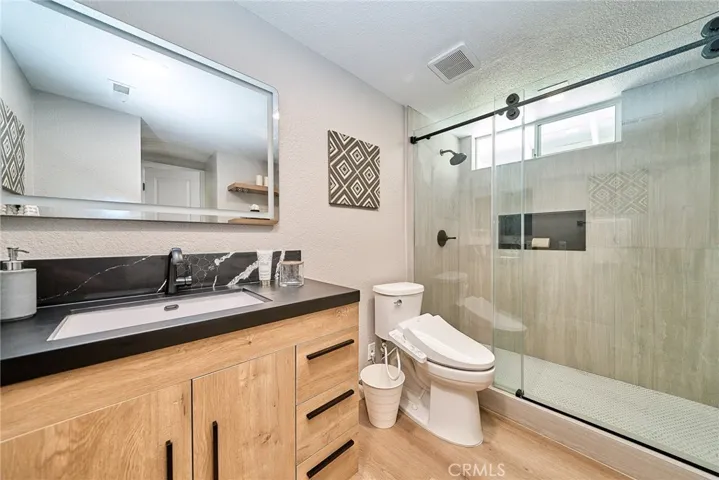 10392 Shadyridge, North Tustin, California 92705