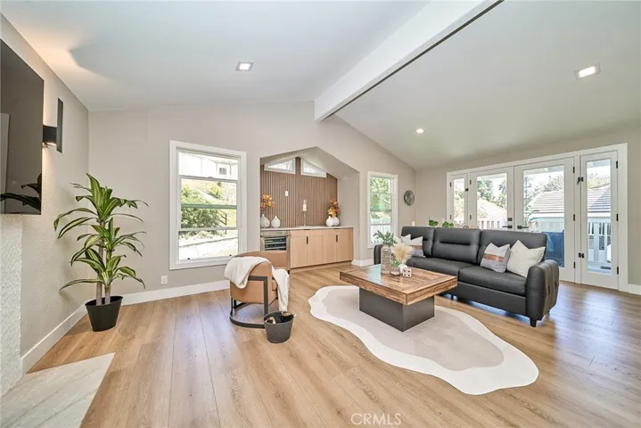 10392 Shadyridge, North Tustin, California 92705