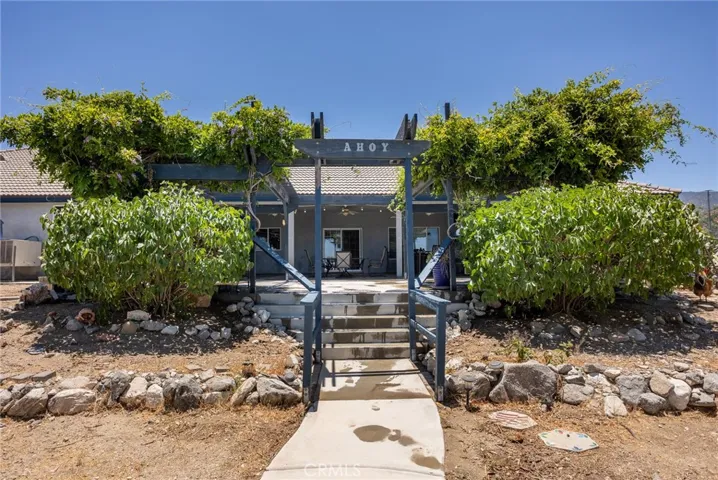 Pathway to Pool