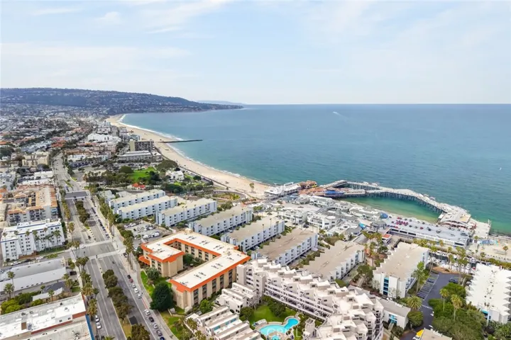 650 The Village #108, Redondo Beach, California 90277