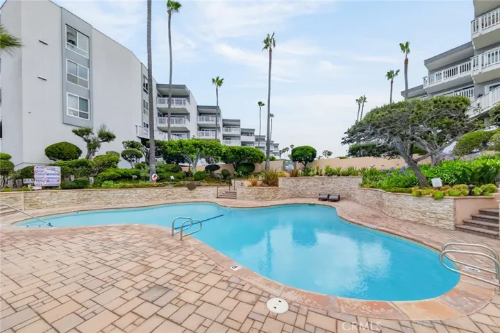 650 The Village #108, Redondo Beach, California 90277