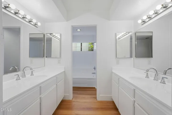 primary bath suite
