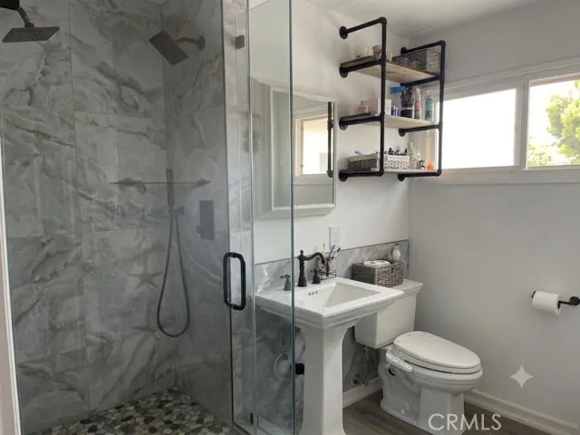 886 Joann Street, Costa Mesa, California 92627