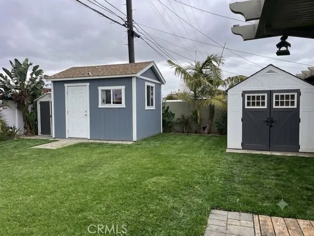 886 Joann Street, Costa Mesa, California 92627