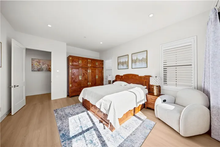 103 Eversedge, Irvine, California 92618