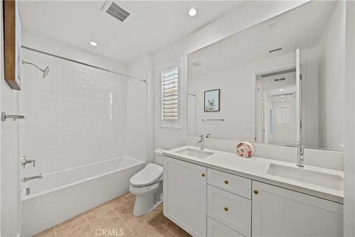 103 Eversedge, Irvine, California 92618