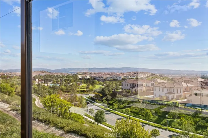 103 Eversedge, Irvine, California 92618