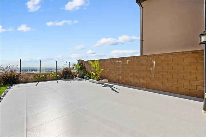 103 Eversedge, Irvine, California 92618
