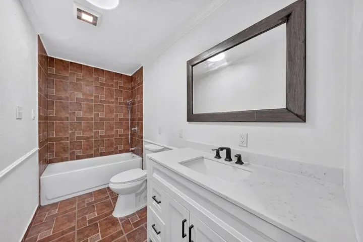 Hall Bathroom
