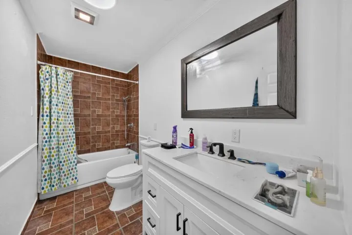 Hall Bathroom