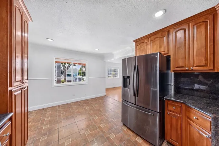 1238 Tahiti Place, Salinas, California 93905