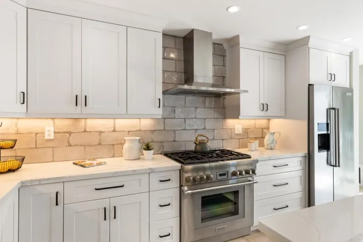201 Miramontes Avenue, Half Moon Bay, California 94019
