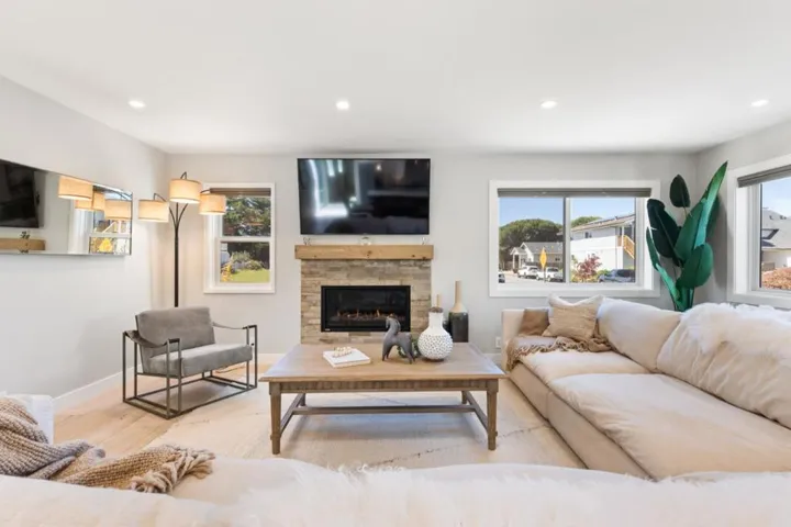 201 Miramontes Avenue, Half Moon Bay, California 94019