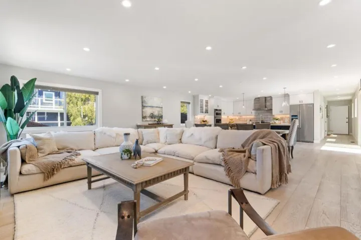 201 Miramontes Avenue, Half Moon Bay, California 94019