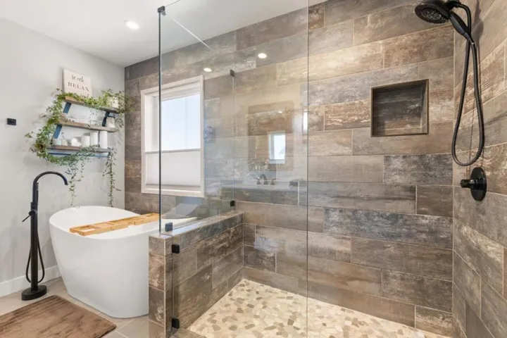 201 Miramontes Avenue, Half Moon Bay, California 94019