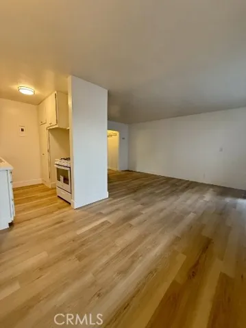 Stove and Fridge will be included

