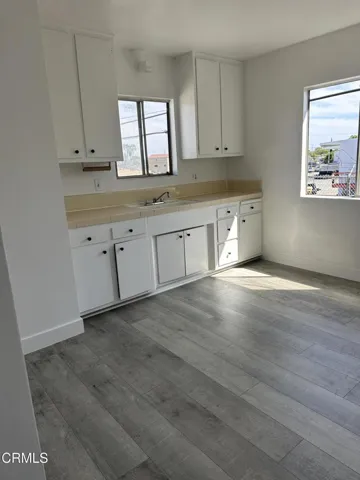 kitch apt 6