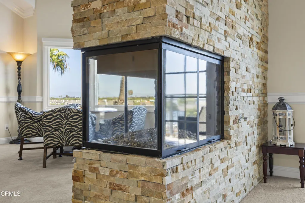 ventura-c-modern-fireplace--for-sale