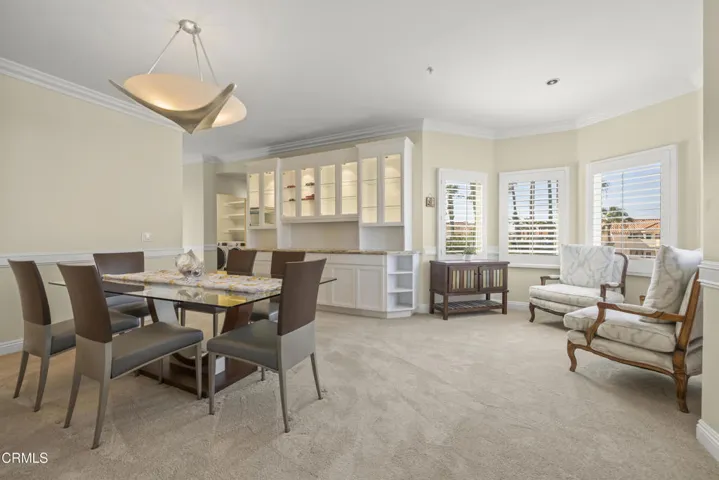 ventura-c-modern-familyroom-for-sale
